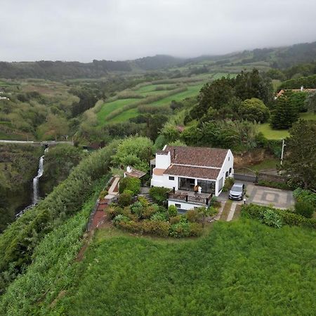 モステイロス Casa Da Pedreiraヴィラ エクステリア 写真