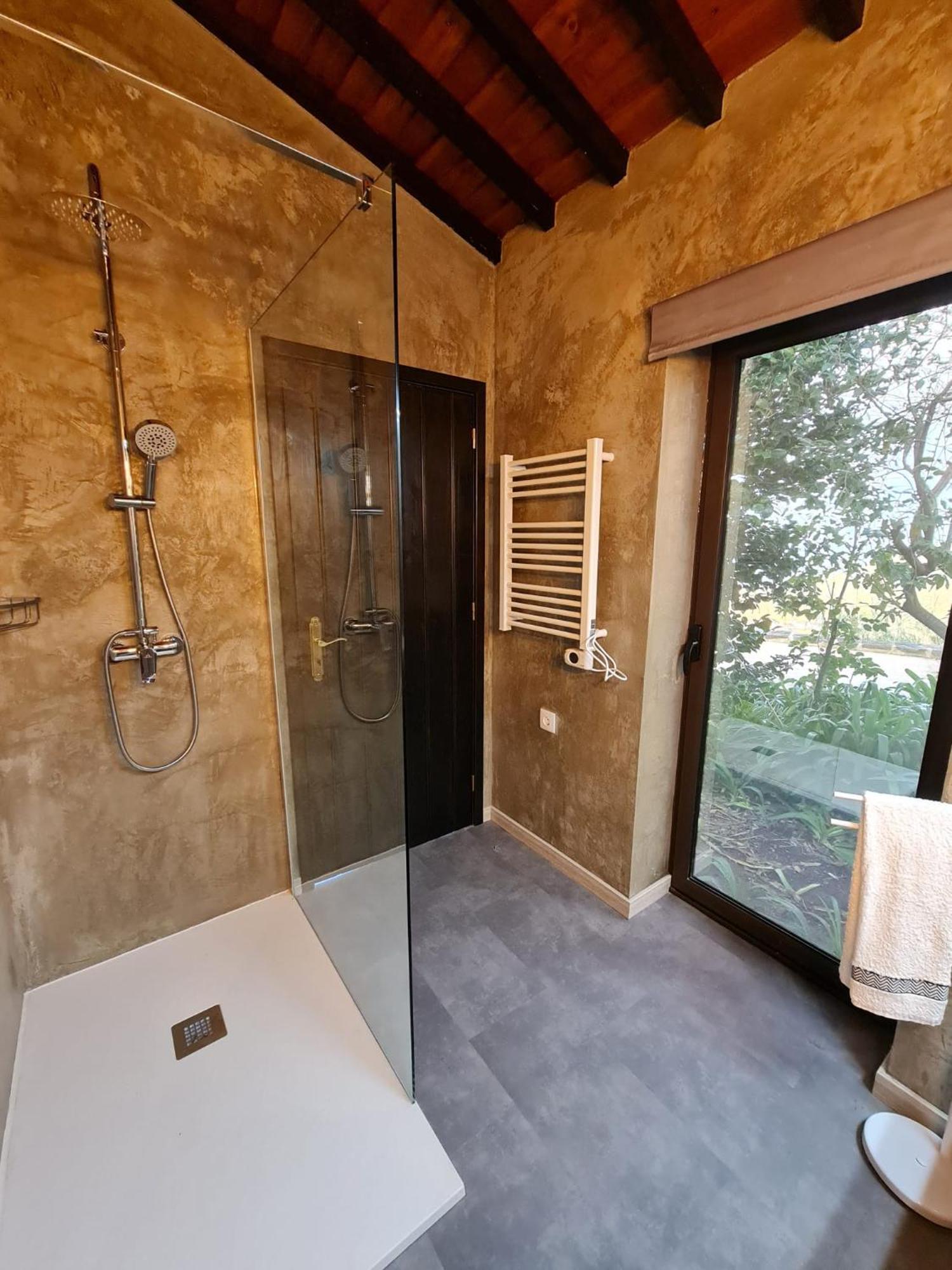 モステイロス Casa Da Pedreiraヴィラ エクステリア 写真