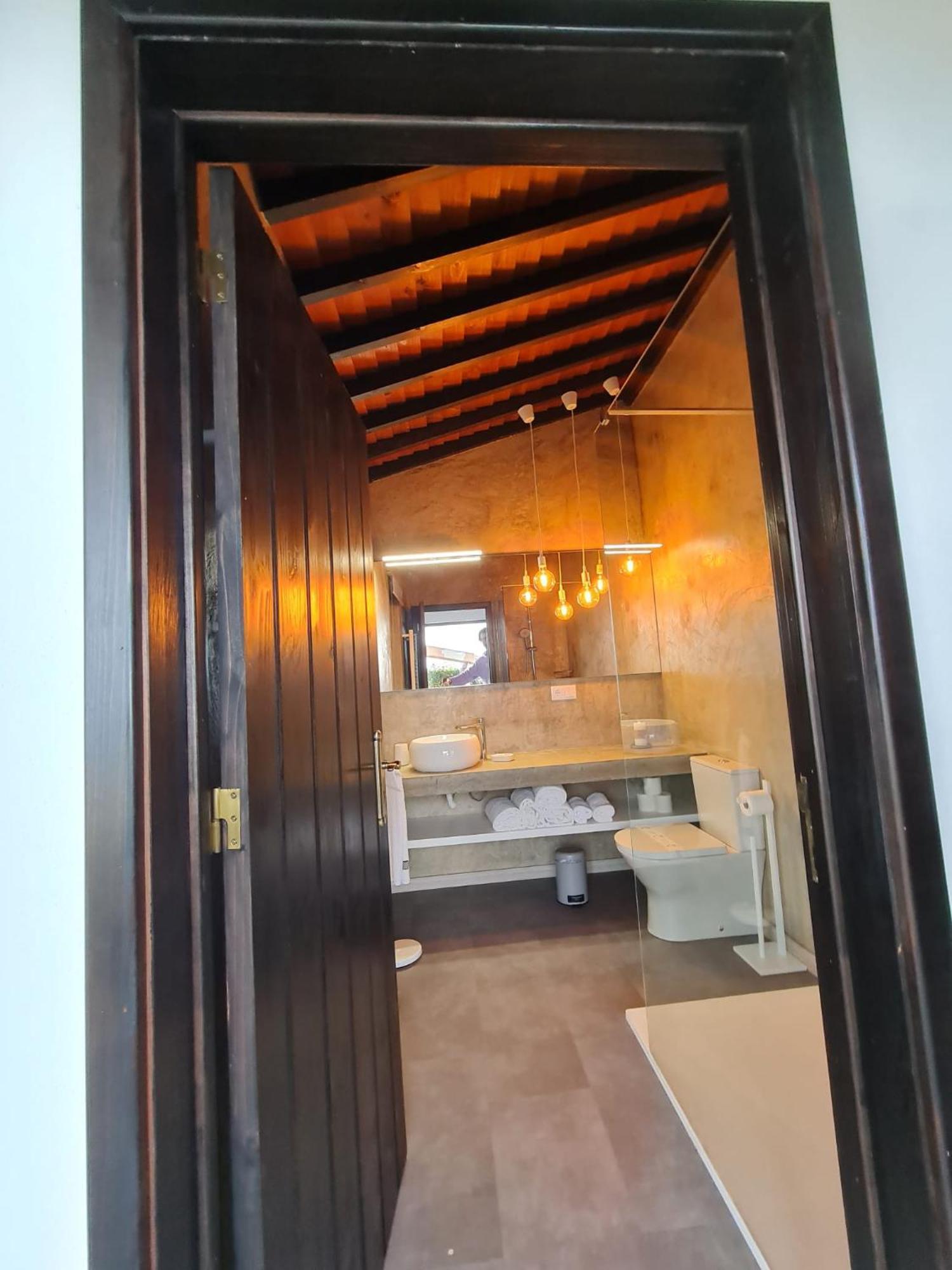 モステイロス Casa Da Pedreiraヴィラ エクステリア 写真
